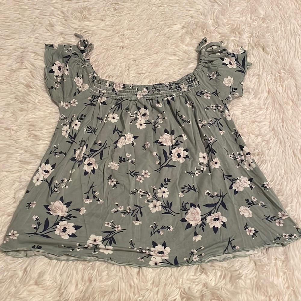 Off the Shoulder Floral Top